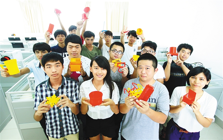 青少年3D打印技術(shù)教育培訓(xùn)提上日程 天津職大學(xué)校新設(shè)3d打印專業(yè)課程
