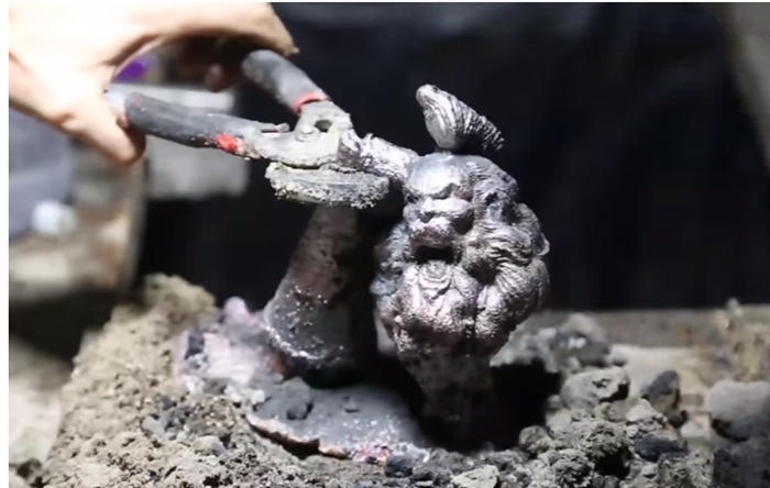 3D打印失模砂型技術(shù)鑄造金屬彌勒佛如此精細 打印精度令人贊嘆
