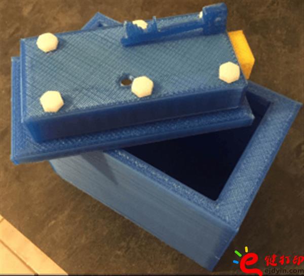 來看看金銀珠寶首飾專用的塑料3D打印保險箱_最專業的3D打印服務平臺