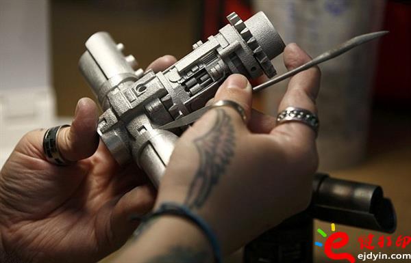 星際迷航中的3D打印道具,3D打印技術新應用之3d打印電影影視道具_有哪些優缺點 星際迷航中的3D打印道具,3D打印技術新應用之3d打印電影影視道具_有哪些優缺點